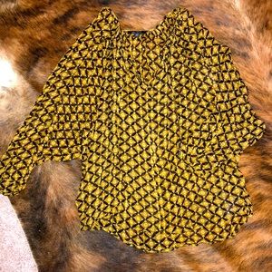 Gorgeous sheer Ella Moss 100% silk top!